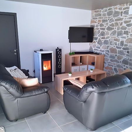 Au Chant Des Roches - Parking - Wifi - Terrasse - Chambres Familiales - Серфонтен Экстерьер фото