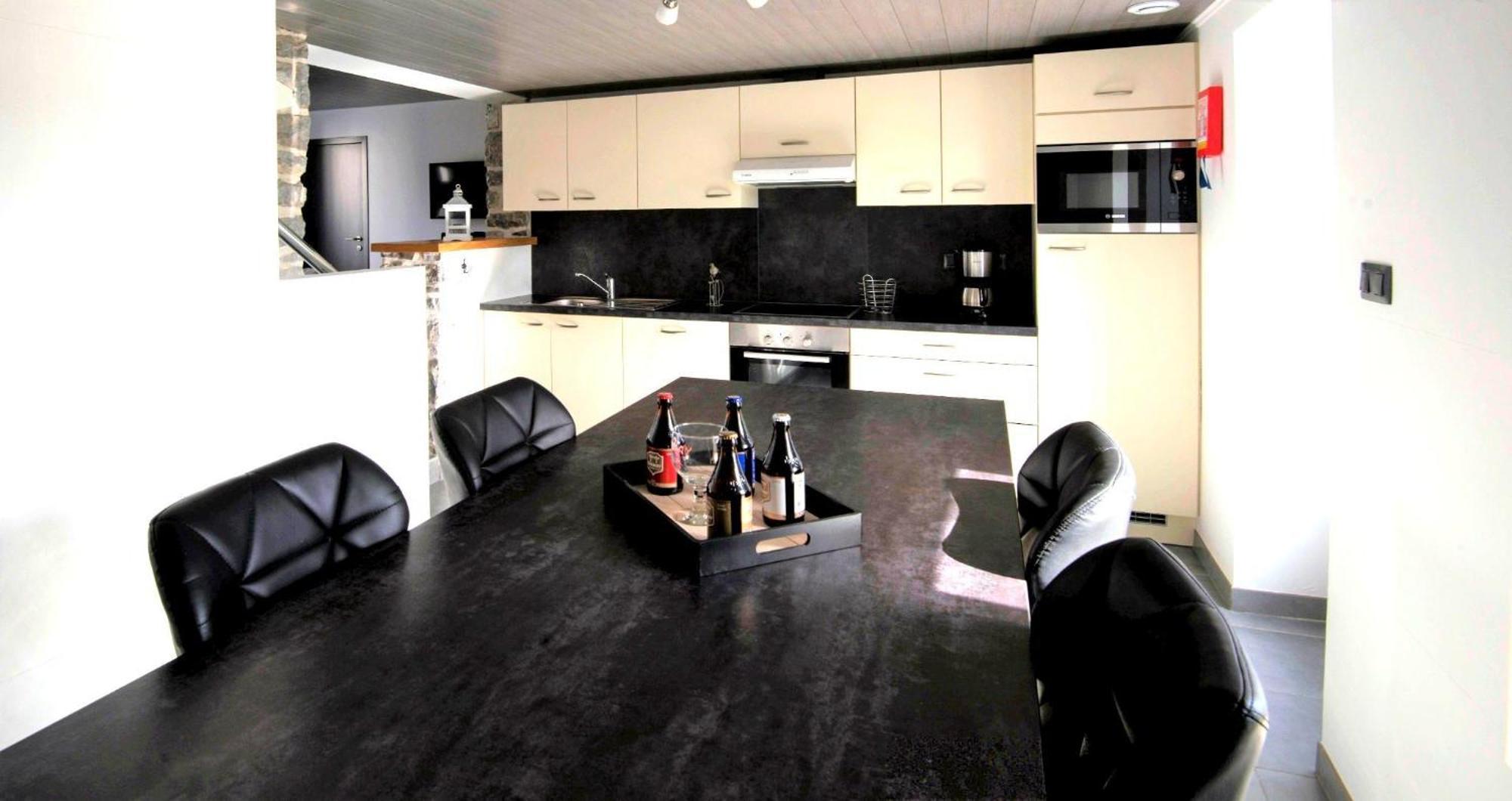 Au Chant Des Roches - Parking - Wifi - Terrasse - Chambres Familiales - Серфонтен Экстерьер фото